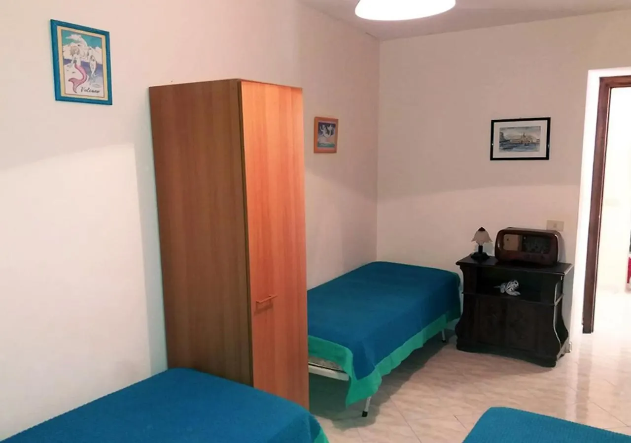 Trilocale 5 Posti Letto A Pochi Passi Dal Mare Daire Lipari